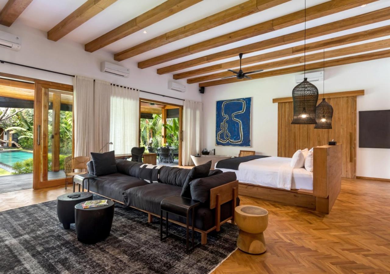 Wolfe By Finder Villa Seminyak (Bali)