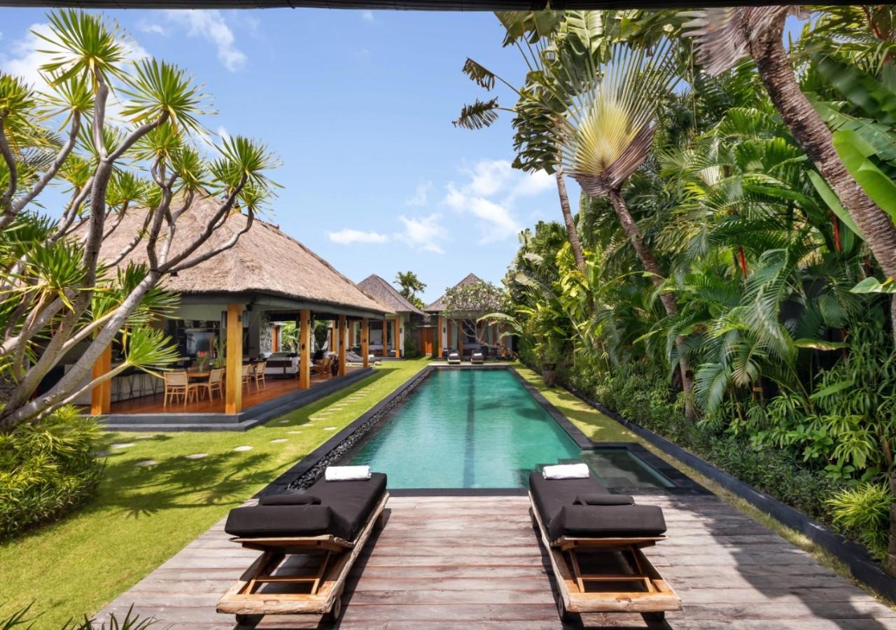 Wolfe By Finder Villa Seminyak (Bali)